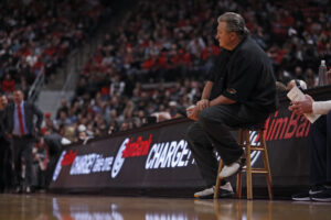WVU men's basketball player tests positive for COVID-19